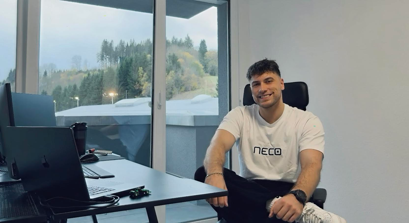 300.000 € investment für eine digitale Visitenkarte made in Germany